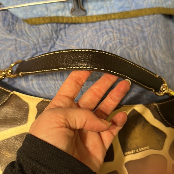 Dooney & Bourke Giraffe Print Purse - Picture 5 of 12